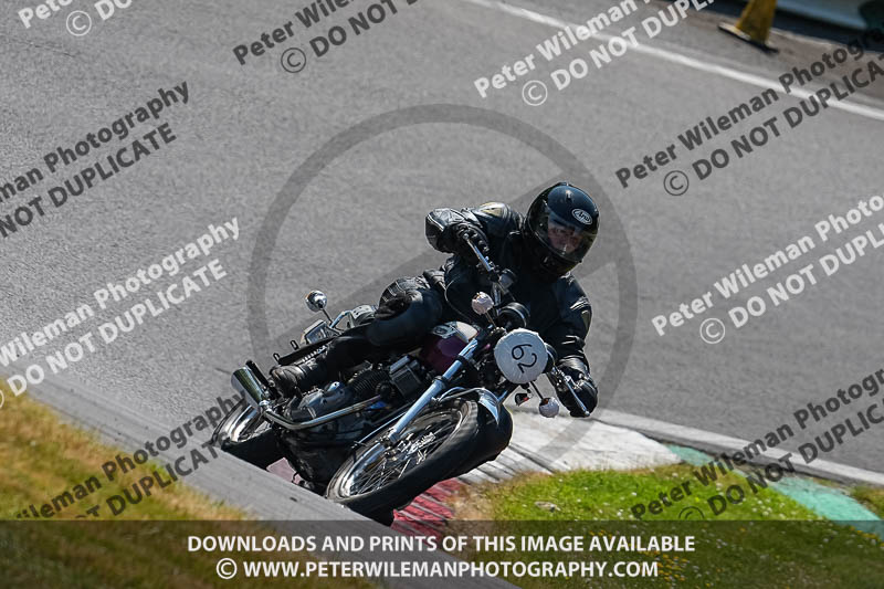 cadwell park;cadwell park photographs;cadwell trackday photographs;enduro digital images;event digital images;eventdigitalimages;peter wileman photography;racing digital images;trackday digital images;trackday photos